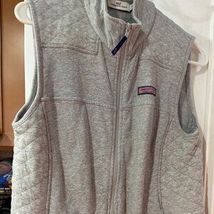 VINEYARD VINES Gray Vest Full Zip Quilted Side Womens Size M Travel Comfy GUC